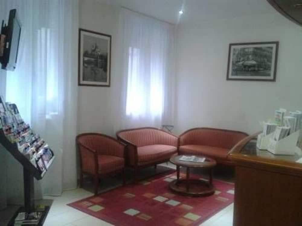 Hipotel Lilas Gambetta Paris Dış mekan fotoğraf